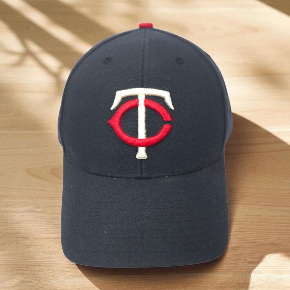 Minnesota Twins Hat Strapback Cap Embroidered Logo Baseball MLB Wool Blend Navy